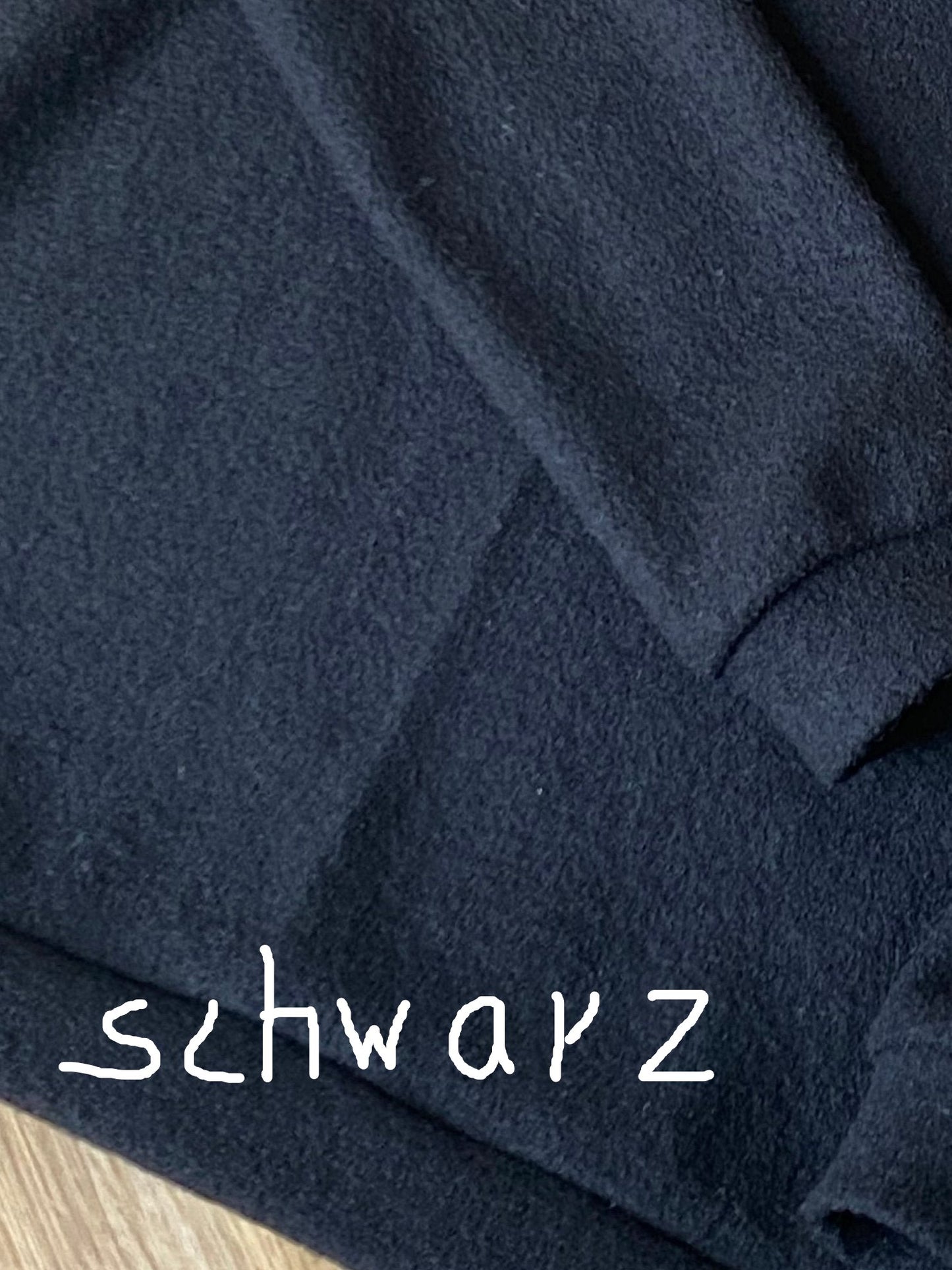 Tiefschwarz