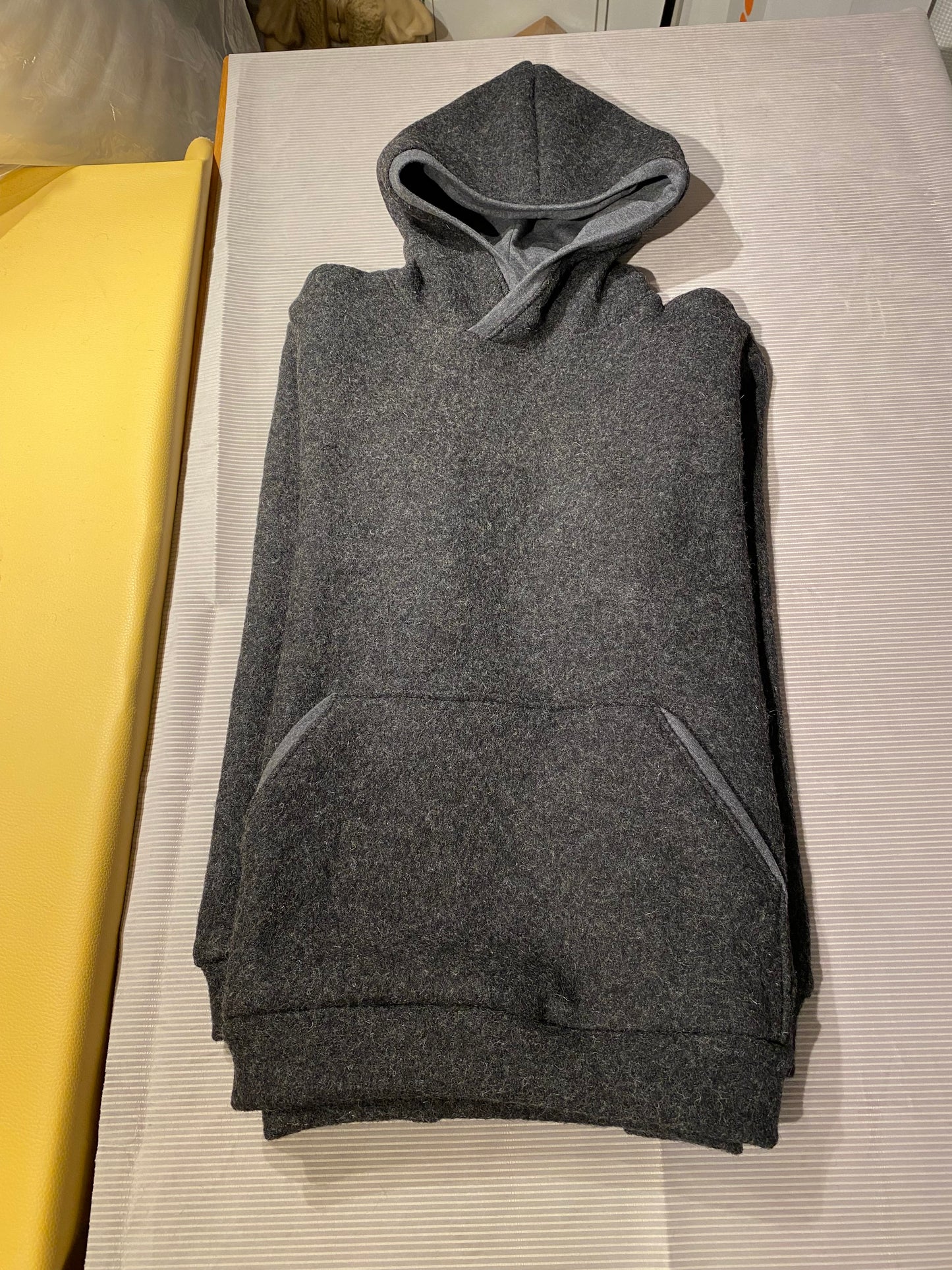 Hoodie made of boiled wool