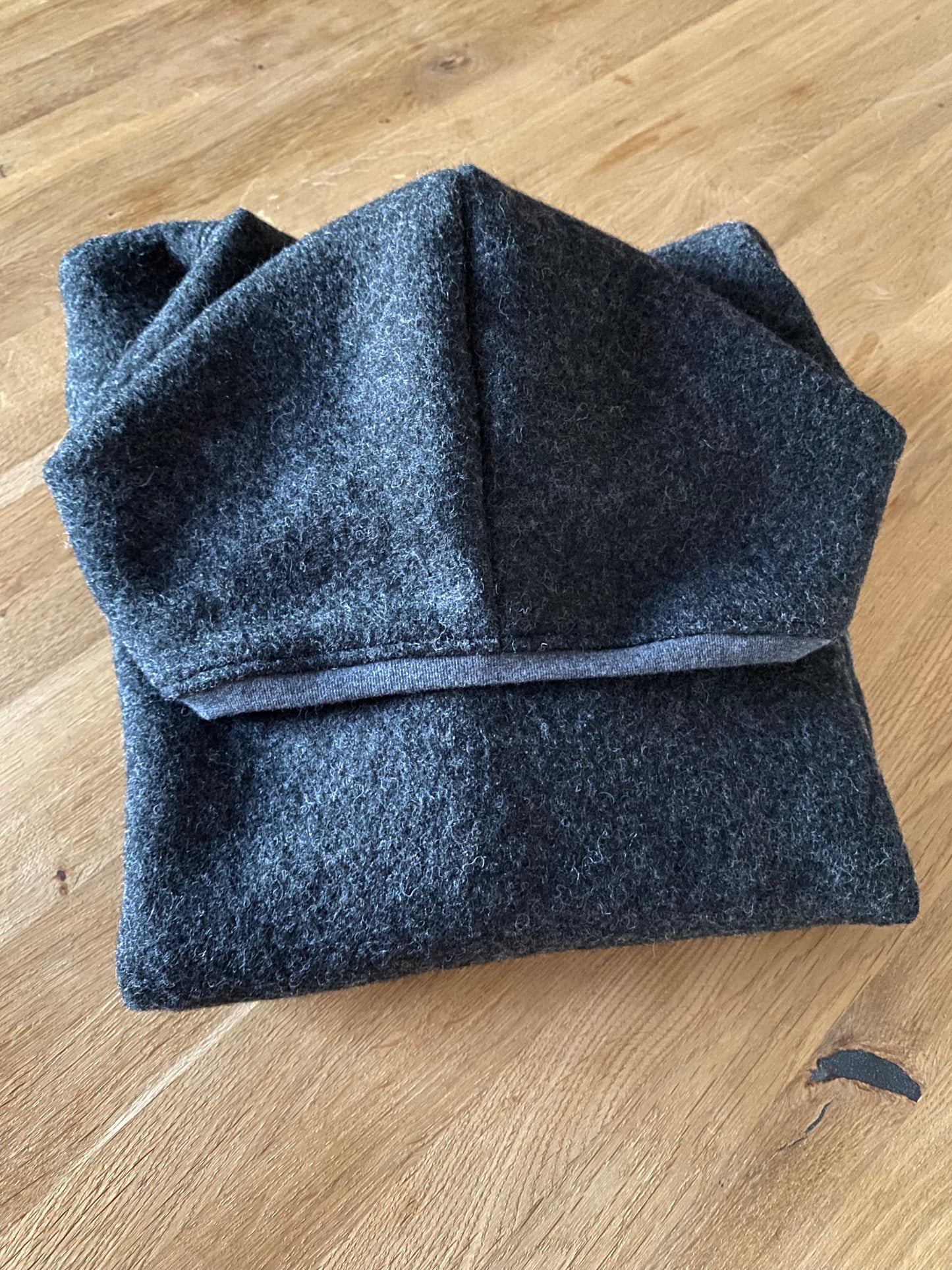 Sew Your Own Wool Hoodie – A Creative Slow Fashion Day in Olpe
