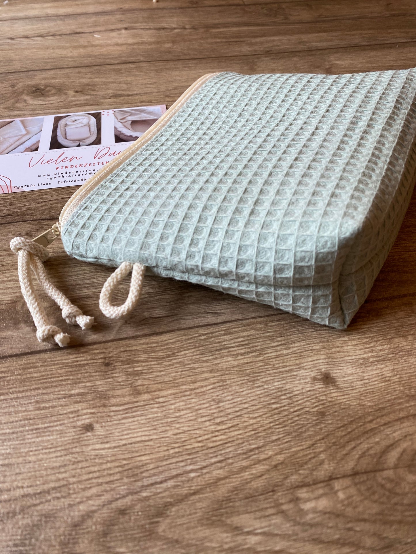 cosmetic bag