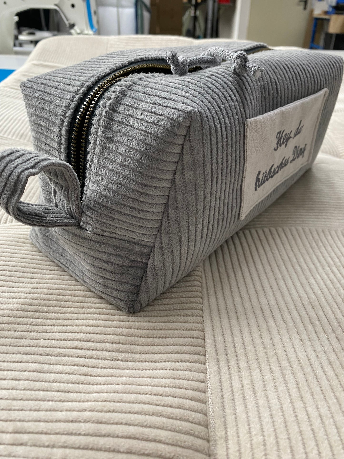 Cosmetic bag beauty case