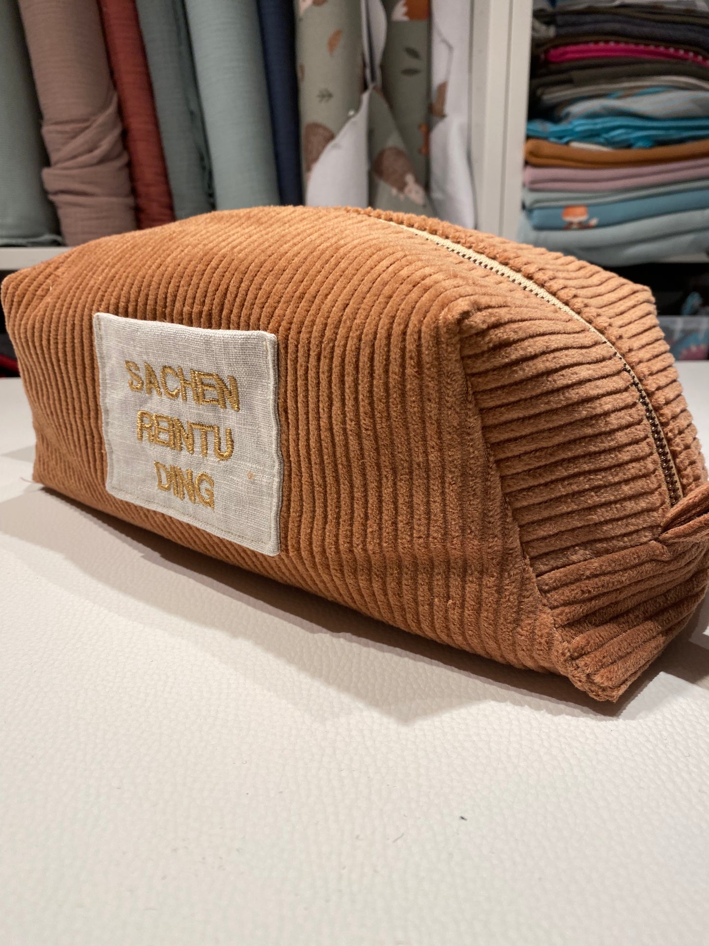 Cosmetic bag beauty case