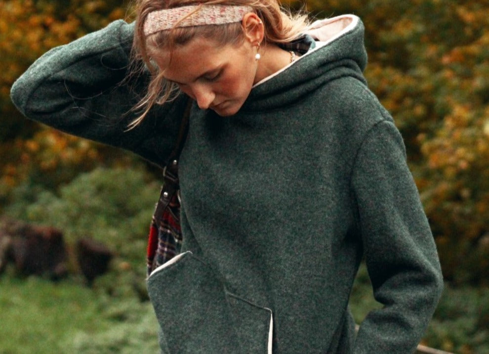 Hoodie mit Bauchtasche