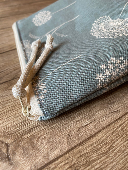 cosmetic bag